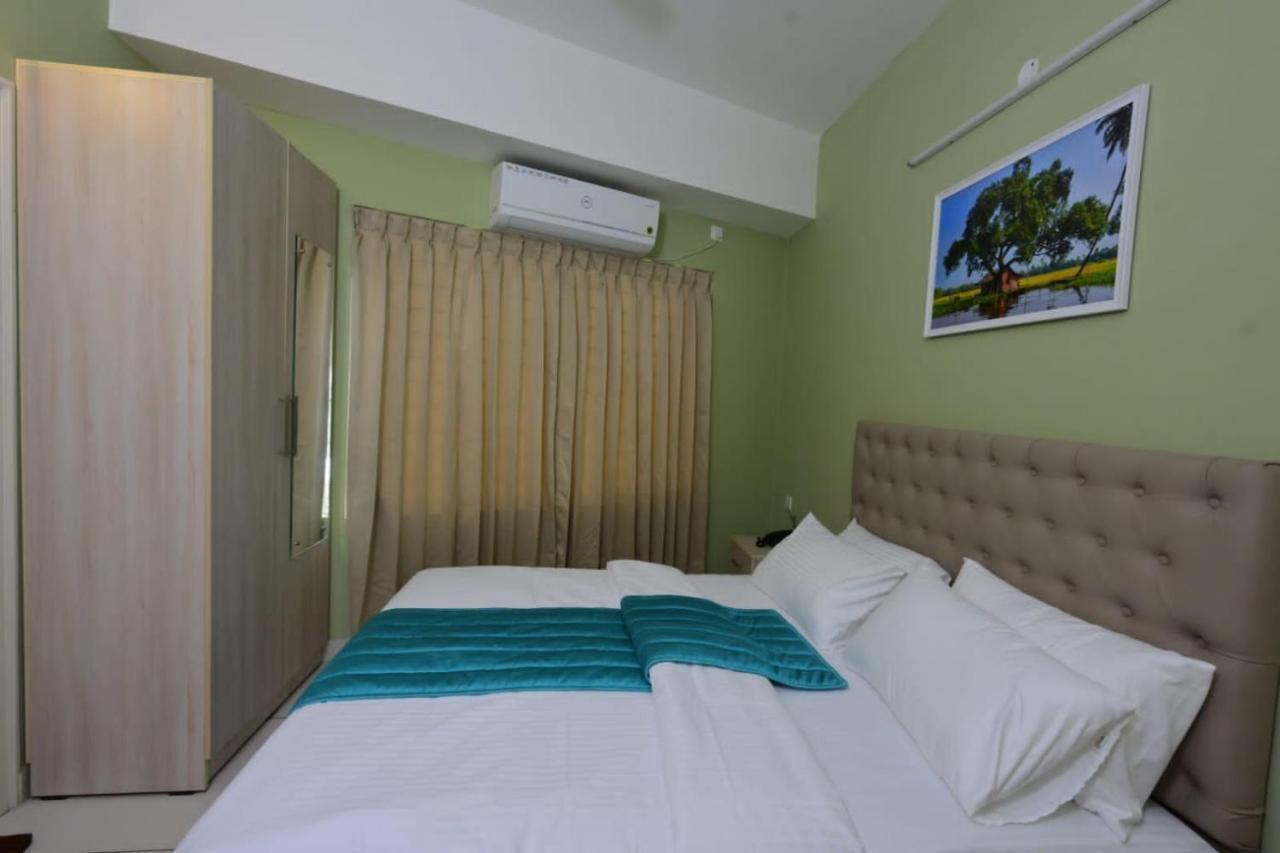Rg'S The 4Th Residency Hotel Thiruvananthapuram Exterior photo
